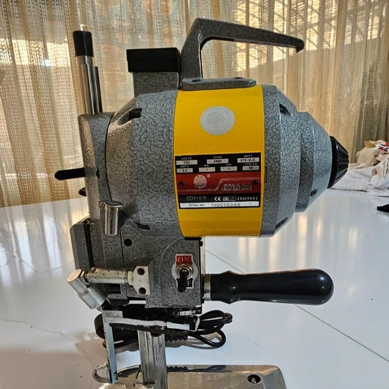 قیچی عمود بر برقی دایانگ مدل Dayang CZD-108-5 سایز 5 اینچ (پس کرایه)